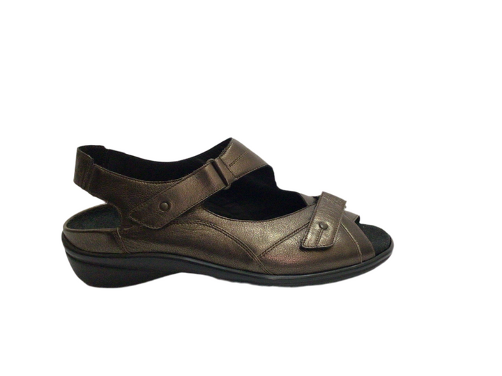 Durea Fiona (bronze)