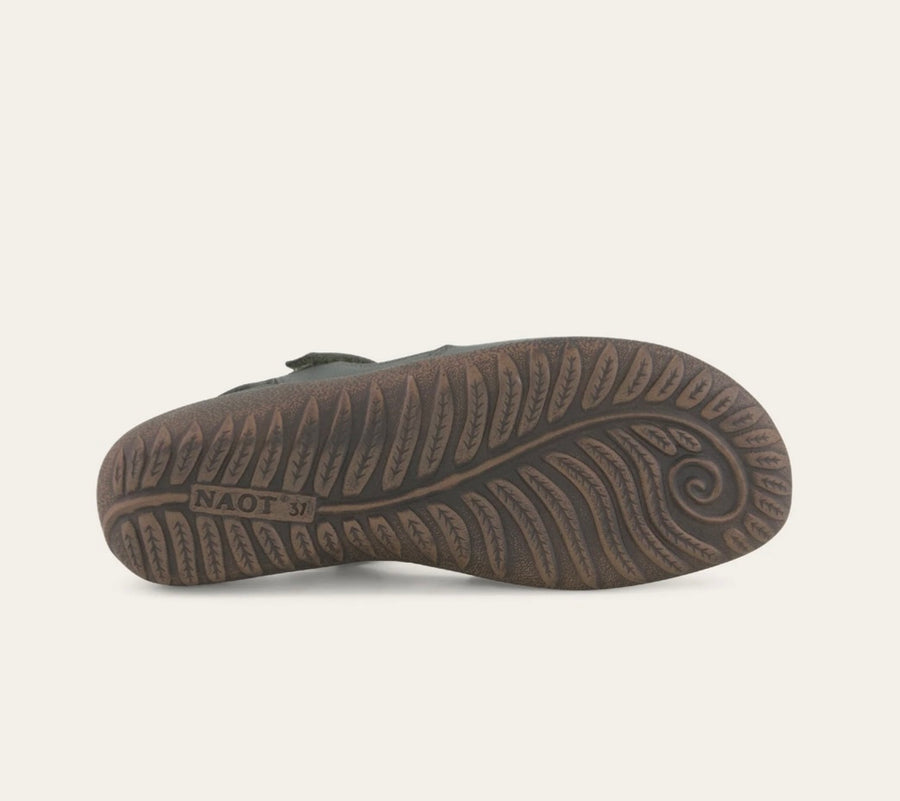 NAOT Arataki Roots Green Leather
