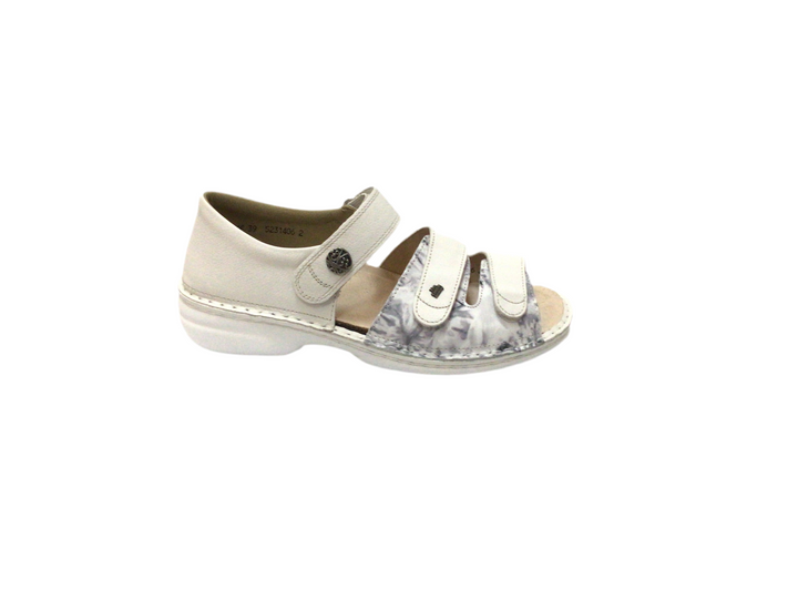 Finn Comfort Adelaide White Blur
