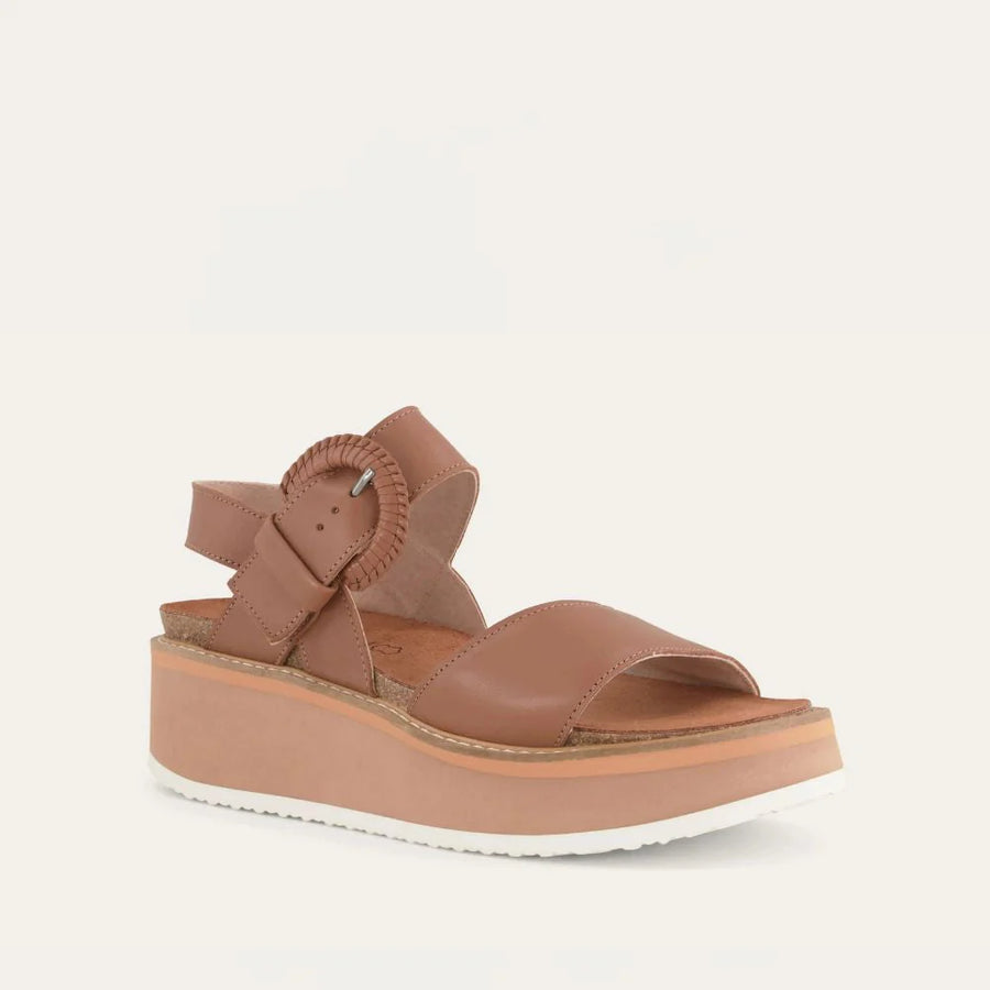 NAOT Crepe Caramel Leather