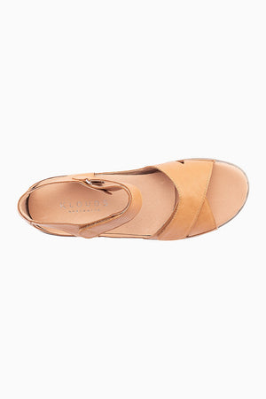 Klouds Tasha Tan