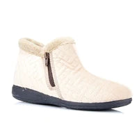 Scholl Dahlia Slipper Quilt Taupe